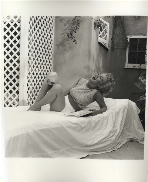 Original 8'' x 10'' Photograph of Marilyn Monroe Taken by Andre de Dienes in 1953 -- ''Marilyn was the happiest woman in the world'' During This Shoot, According to de Dienes